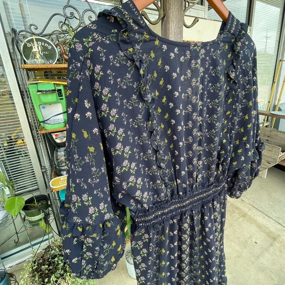 NWT Women's Large MAX STUDIO Navy Floral V-neck Empire Waist Tiered Midi Dress - Picture 6 of 16